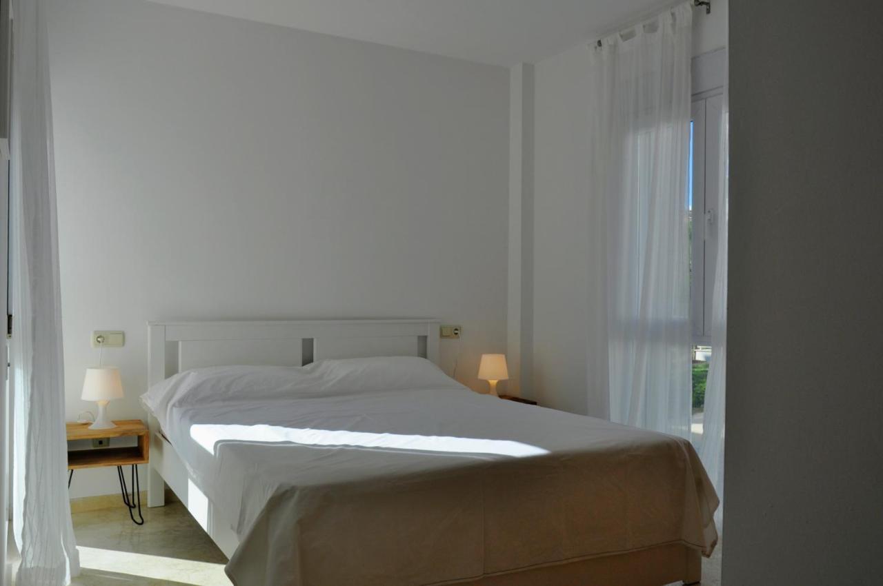 Exclusive Beachside 3 Bedroom Apartment With Pool In Альтеа Экстерьер фото